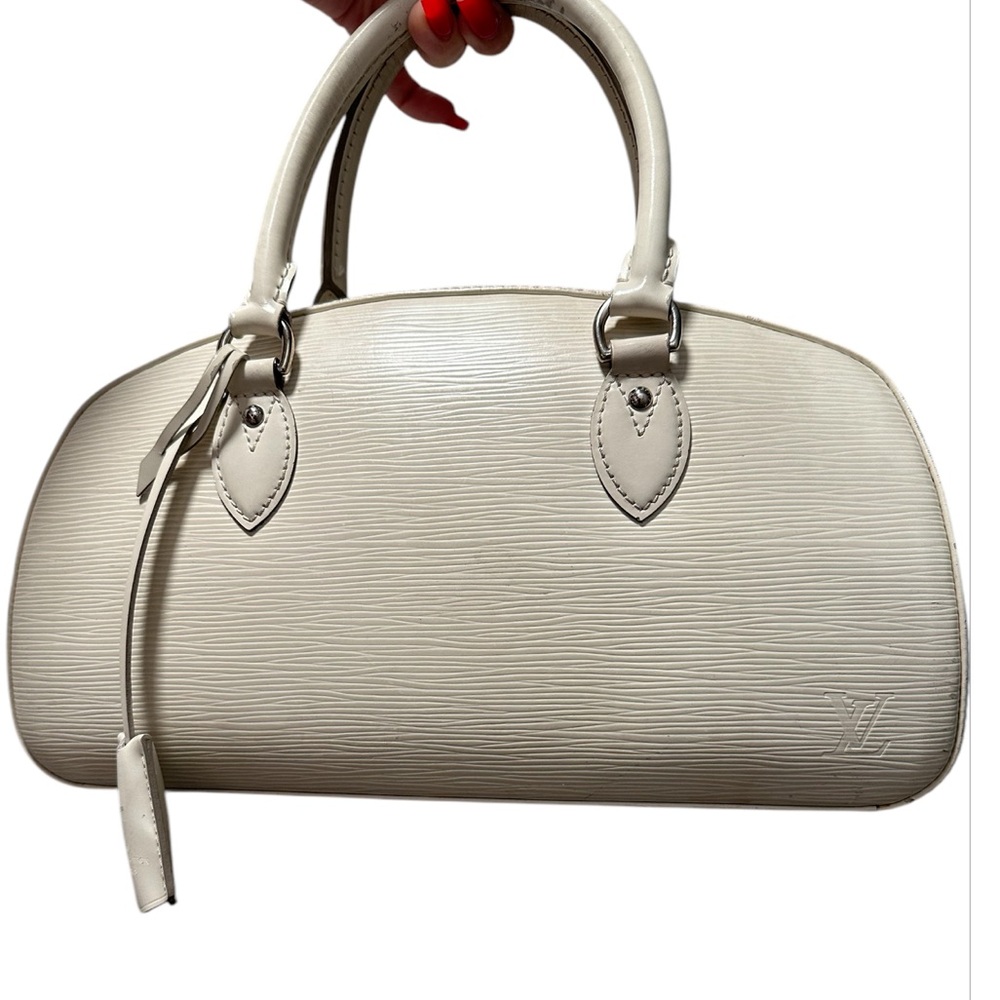 Rare ivory epi Louis Vuitton with silver keys missing lock
